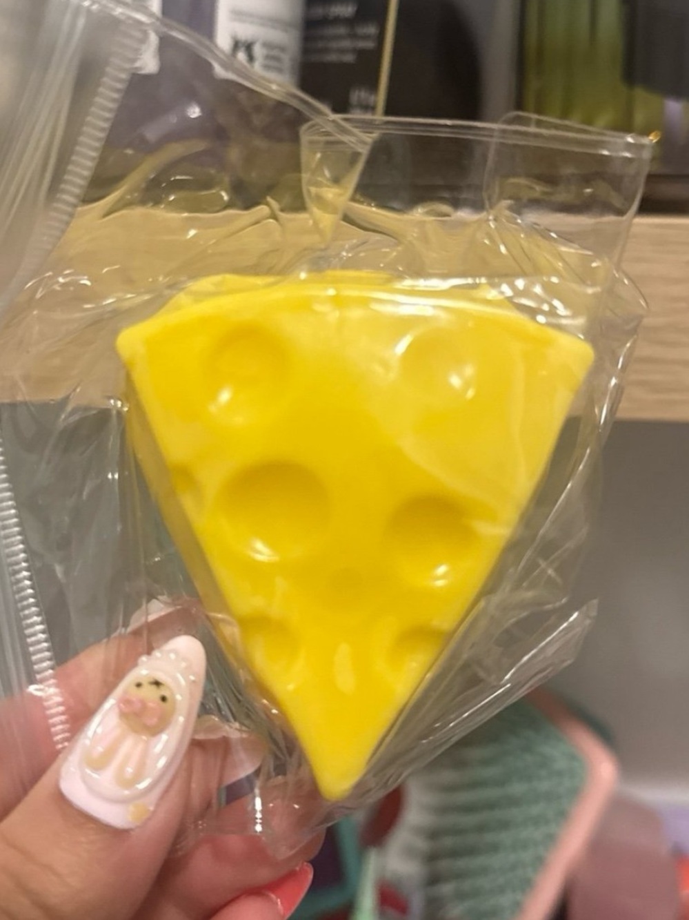 NEW CRUNCHY CHEESE SQUISHY TRIANGLE ASMR SATISFYING FIDGET TOY